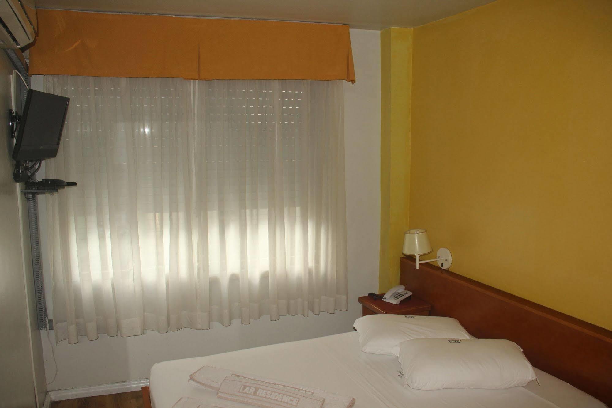 Hotel Lar Residence Porto Alegre Exteriör bild