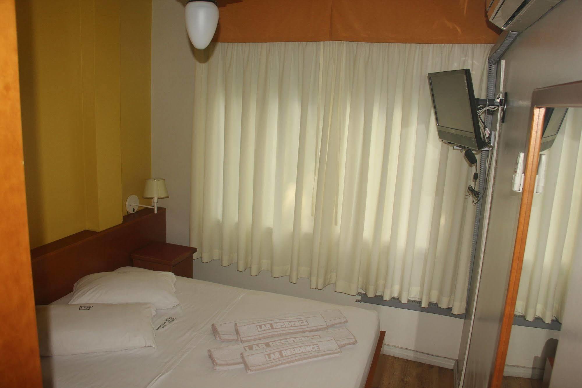 Hotel Lar Residence Porto Alegre Exteriör bild